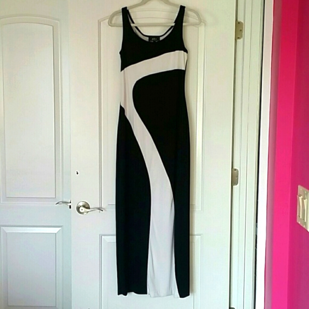 Super sexy ABS evening dress slit up thigh